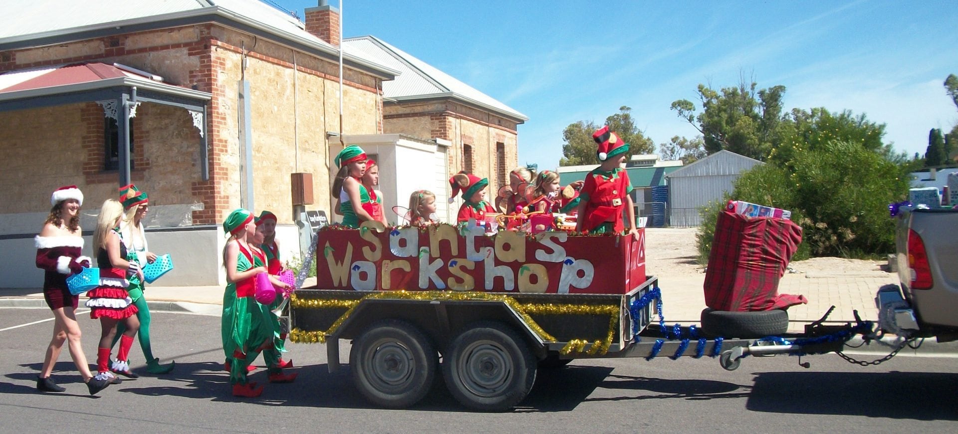 how many days till christmas i hear you say according to streaky bay tourism its not too far away and the festive season will really kick off in streaky - How Many Days Away Is Christmas how many days till christmas i hear you say according to streaky bay tourism its not too far away and the festive season will really kick off in streaky - How Many Days Away Is Christmas